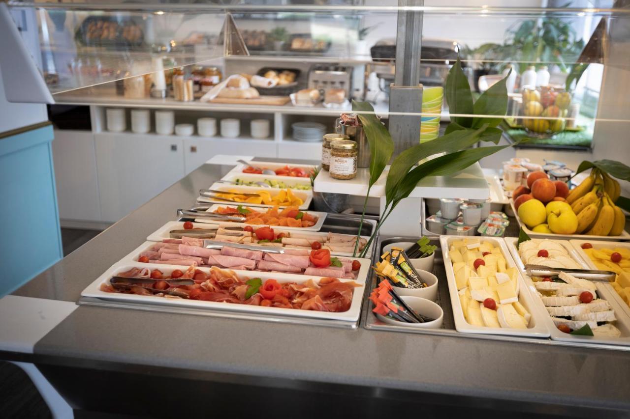 Best Western Hotel Mediterranee ม็องตง ภายนอก รูปภาพ
